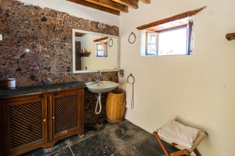 Bathroom, property for sale in Rhodes, Greece
