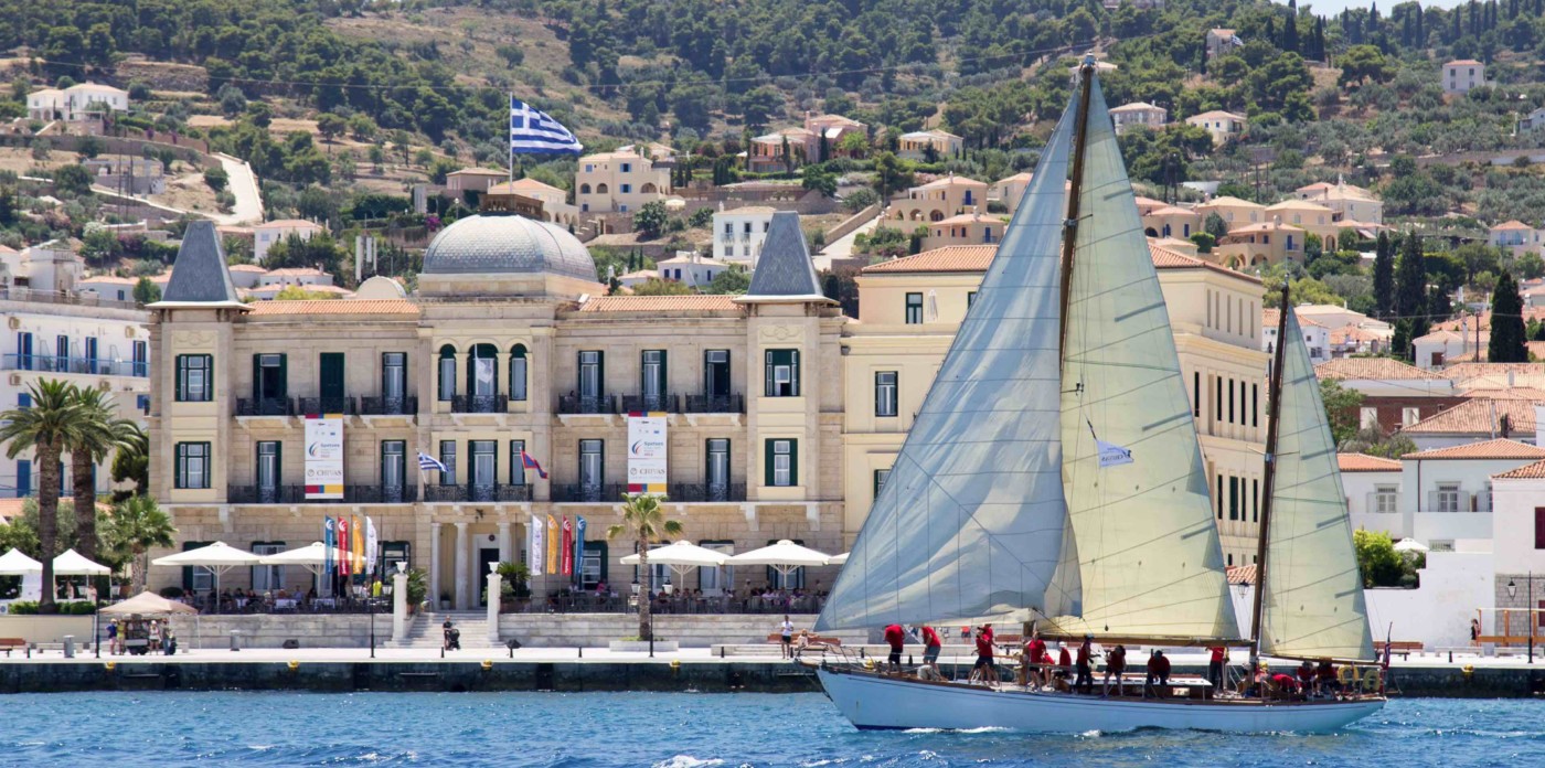 Setting sails for Spetses
