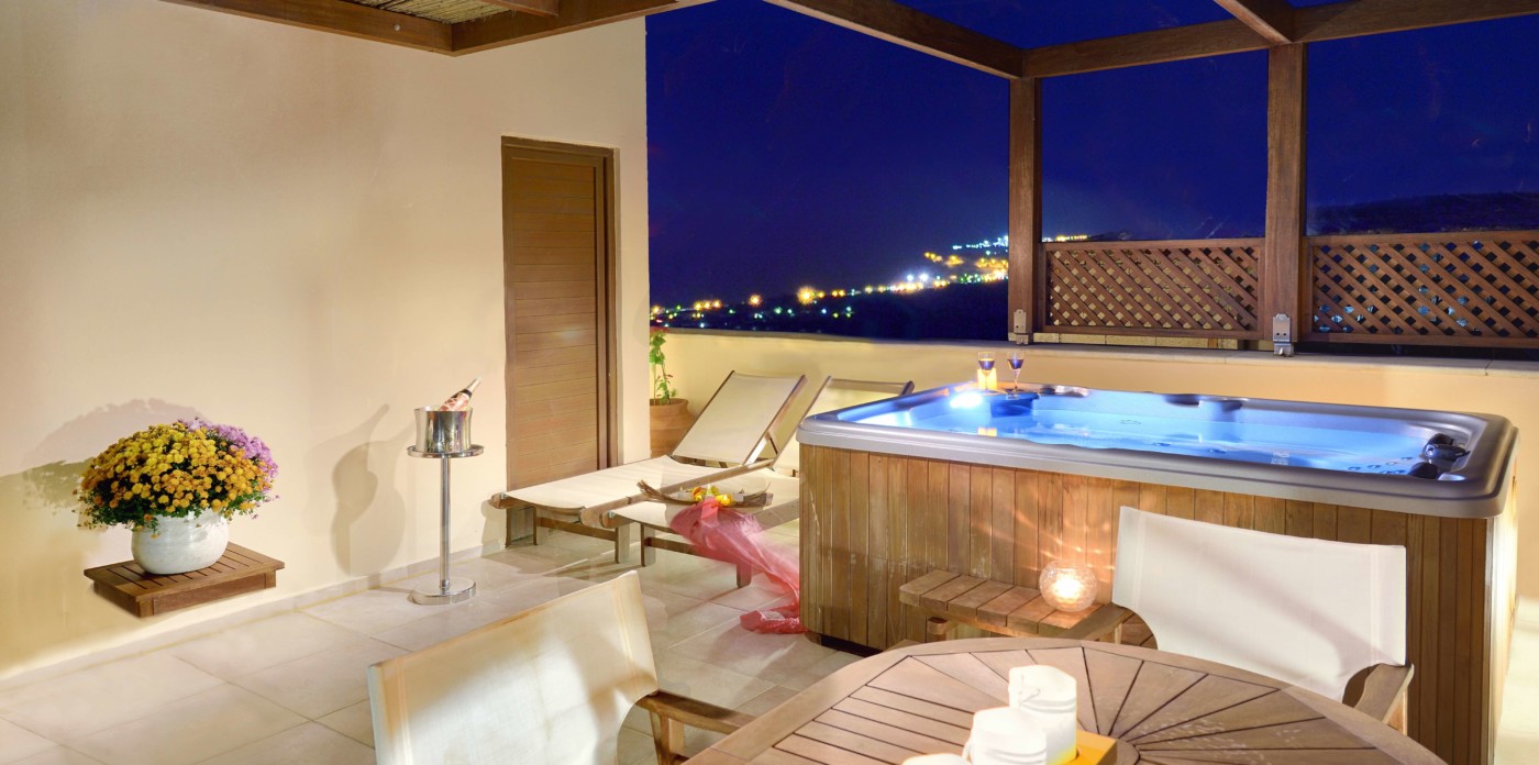 Enjoy the hot tub under the stars, property for sale in Rethymno, Crete, Greece