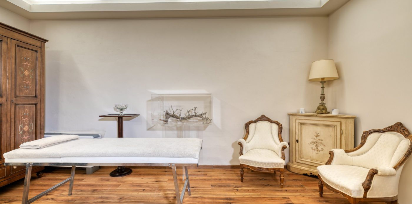 Massage Room, Estate for sale in Peloponnese Greece