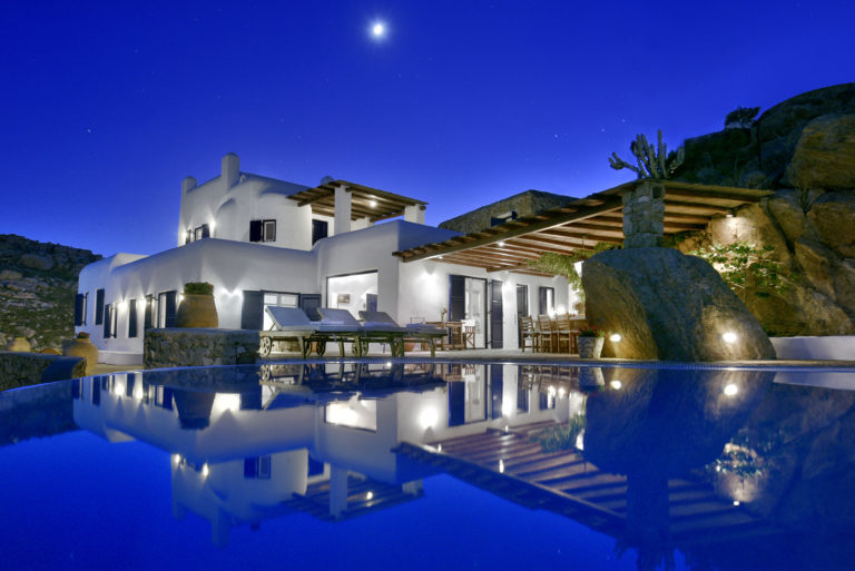 Enjoy the warm summer evenings villa for sale in Mykonos Greece