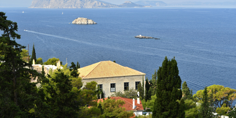 Historic Mansion in Ydrafor exclusively by Greece Sotheby's International realty