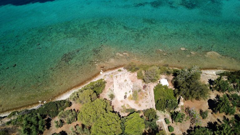 Crystal clear waters, property for sale in Evia, Greece