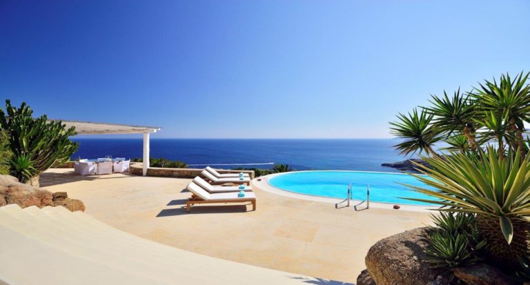 estate modern / mediterranean villa : Hesperides Mykonos, Cyclades, Southern Aegean