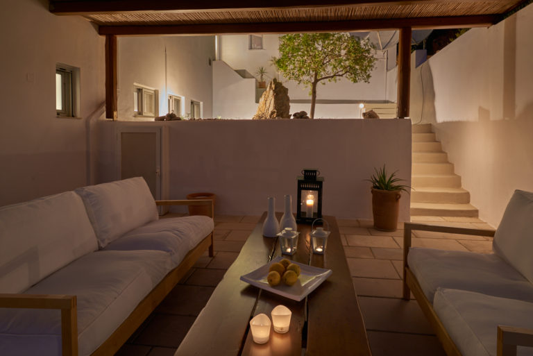 Enjoy relaxing moments, villa for sale in Crete Greece