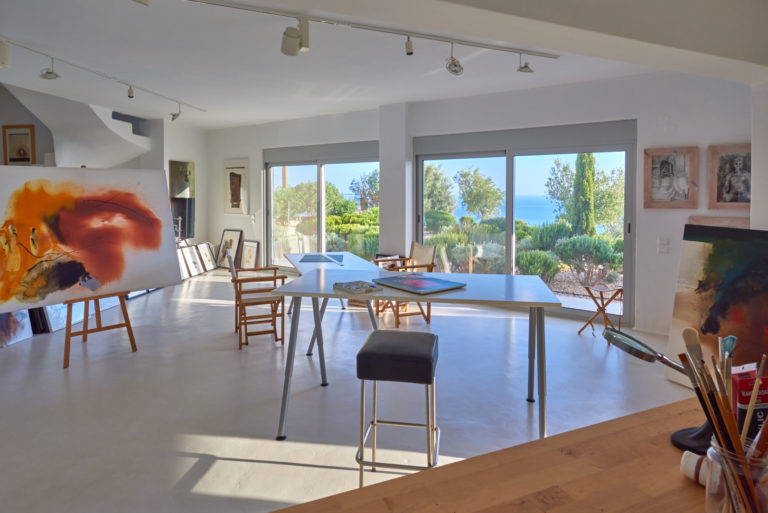 Light filled space, villa for sale in Crete Greece