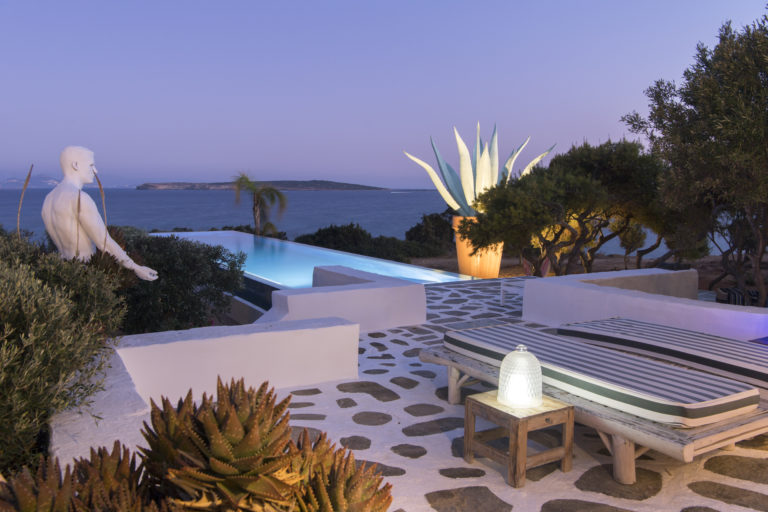 Dine in the cool evenings outdoors property for sale in Paros Greec
