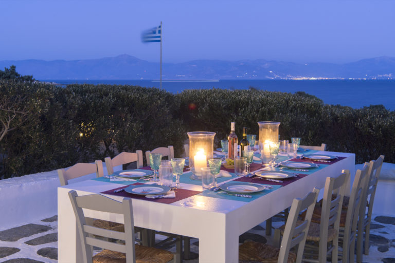 Seafront dining property for sale in Paros Greec