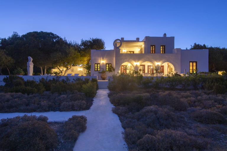 Gorgeous by night, property for sale in Paros, Greece