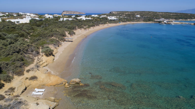Turquoise waters in Paros, property for sale in Paros, Greece