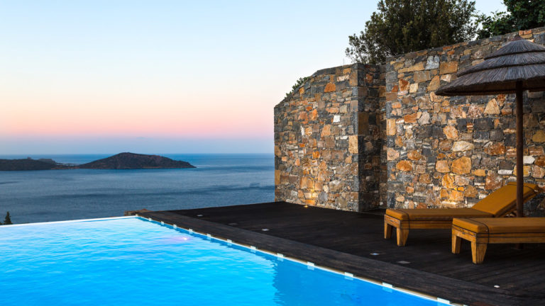 Infinity pool villa for sale in Crete Greece