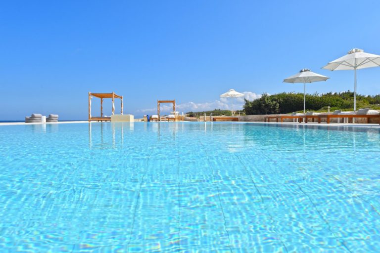The pool entices you on hot sunny days property for sale in Paros Greece