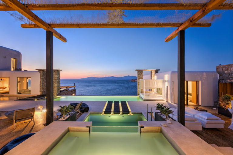 estate modern / mediterranean villa : Casa Reale Mykonos, Cyclades, Southern Aegean