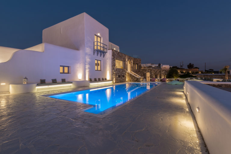 modern / mediterranean villa : Cecilia Mykonos, Cyclades, Southern Aegean