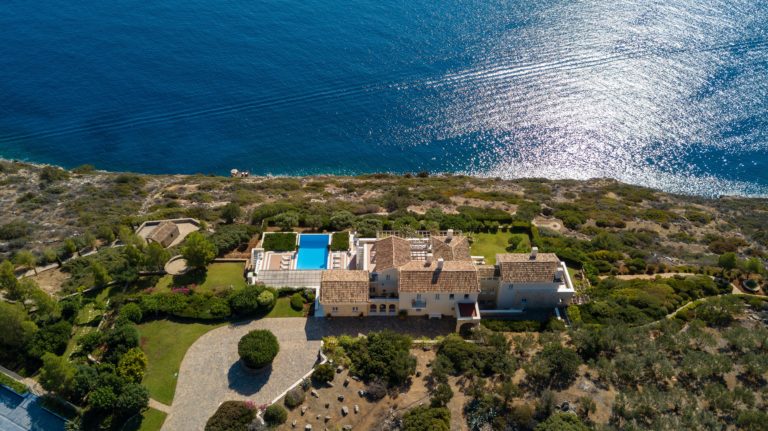 authentic estate mansion modern / mediterranean villa : Daedalus Elounda, Lasithi, Crete