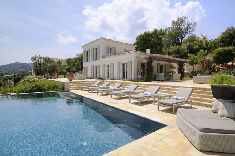 mansion romantic villa : Sea Breeze Corfu, Ionian islands