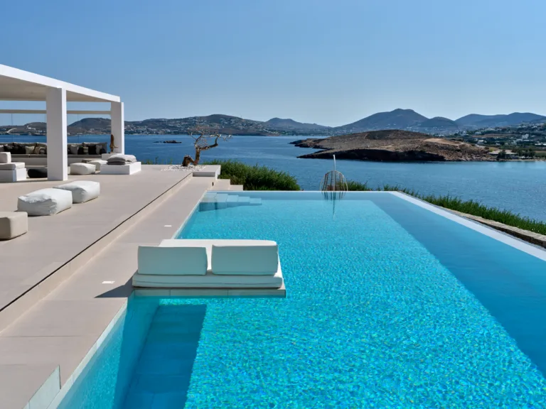 authentic estate modern / mediterranean villa : Soleil Paros, Cyclades, Southern Aegean