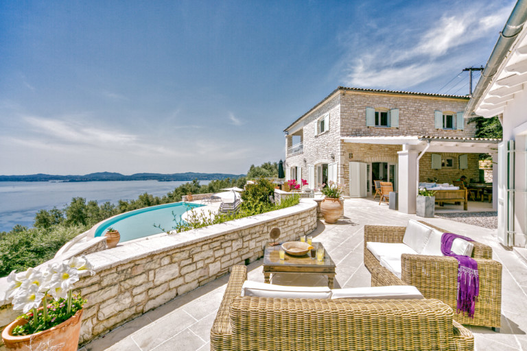houses for sale : Kastellino Corfu, Ionian islands