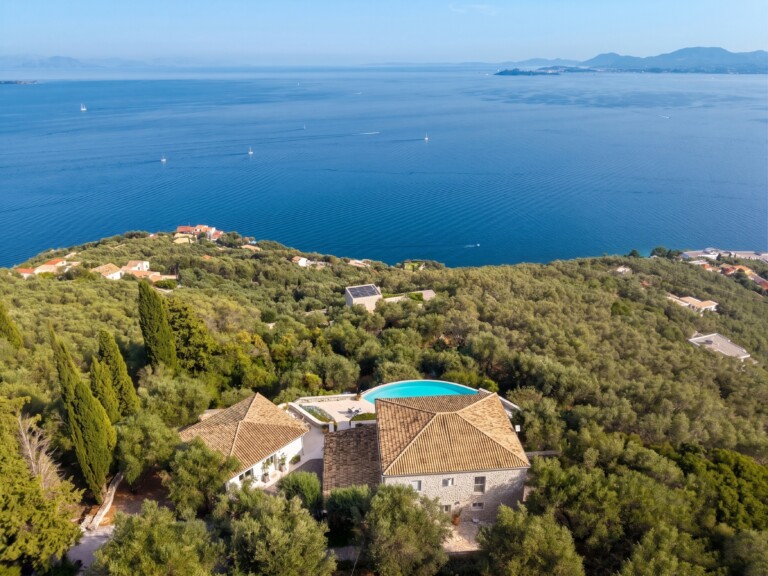 houses for sale : Kastellino Corfu, Ionian islands