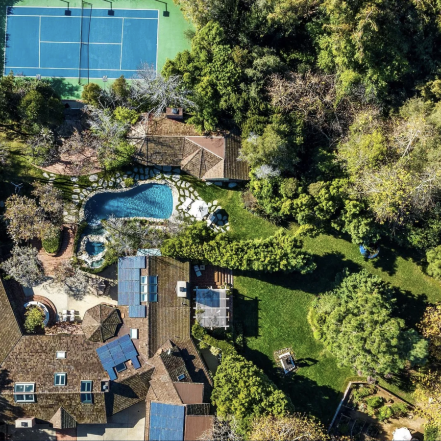 Jim Carrey’s home is on the market