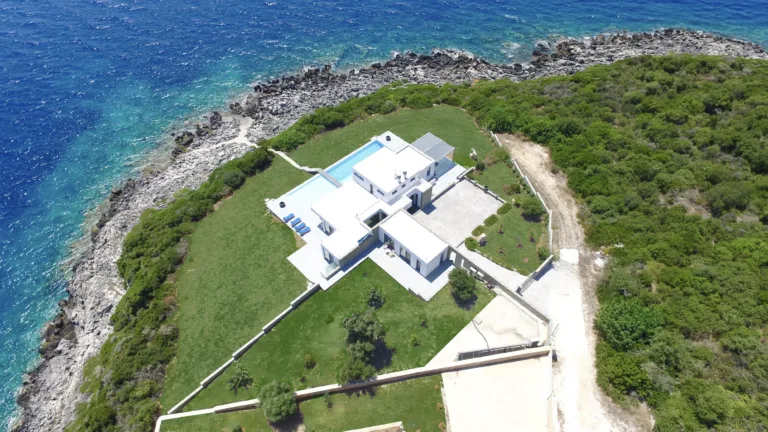 houses for sale : Portrait Lefkada, Ionian islands