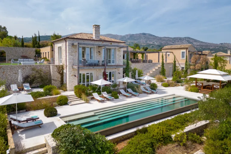authentic mansion modern / mediterranean villa : Melissa Corfu, Ionian islands