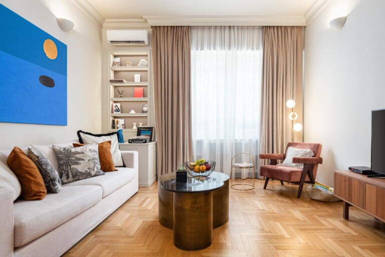 apartment authentic : Rigas Athens, Attica