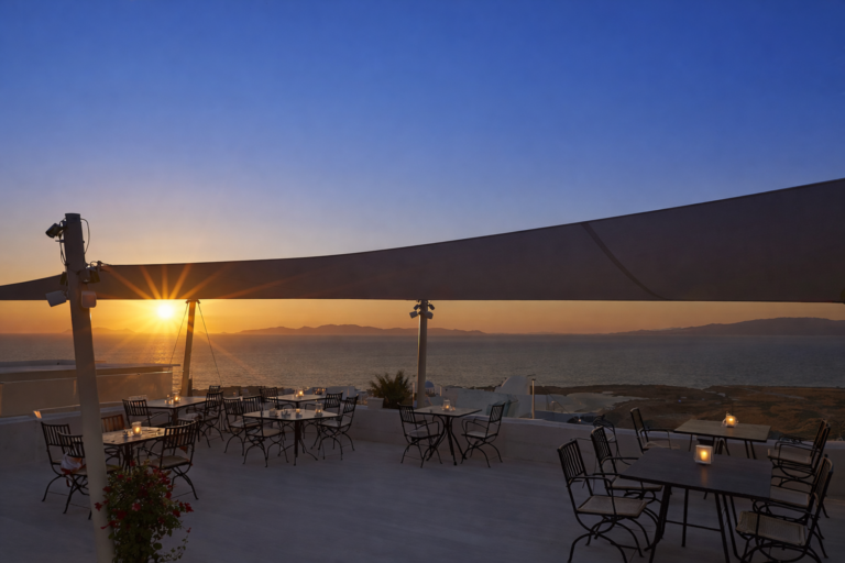 buildings for sale : Occaso Santorini, Cyclades, Southern Aegean