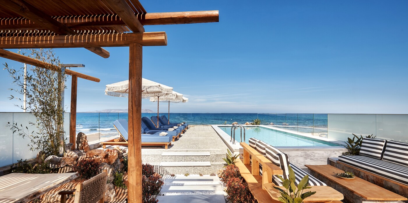 Azure Sands – Photo 1
