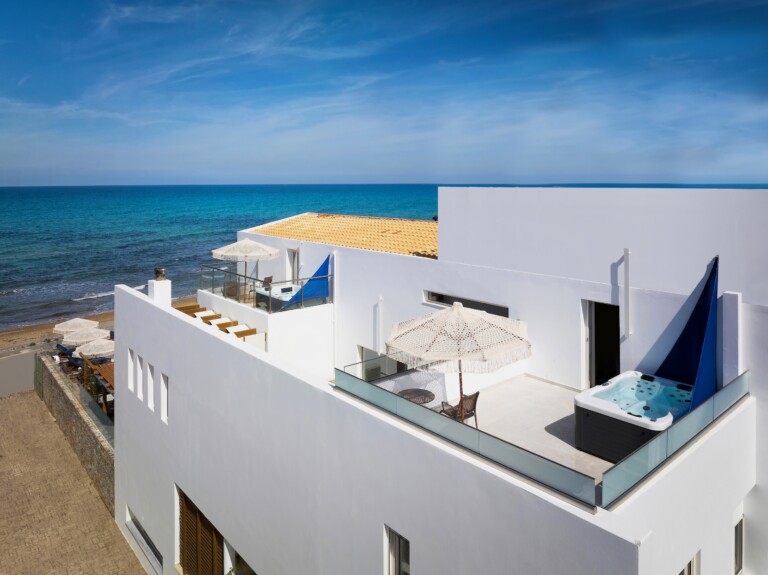 Azure Sands – Photo 27
