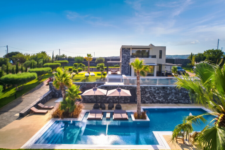 estate modern / mediterranean villa : Duet Crete